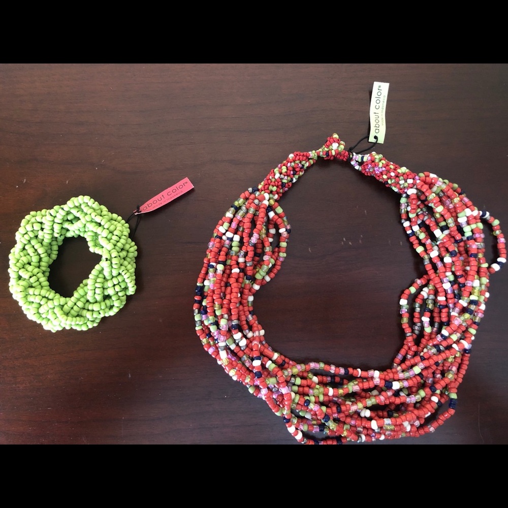 Multi colored beaded necklace and bracelet